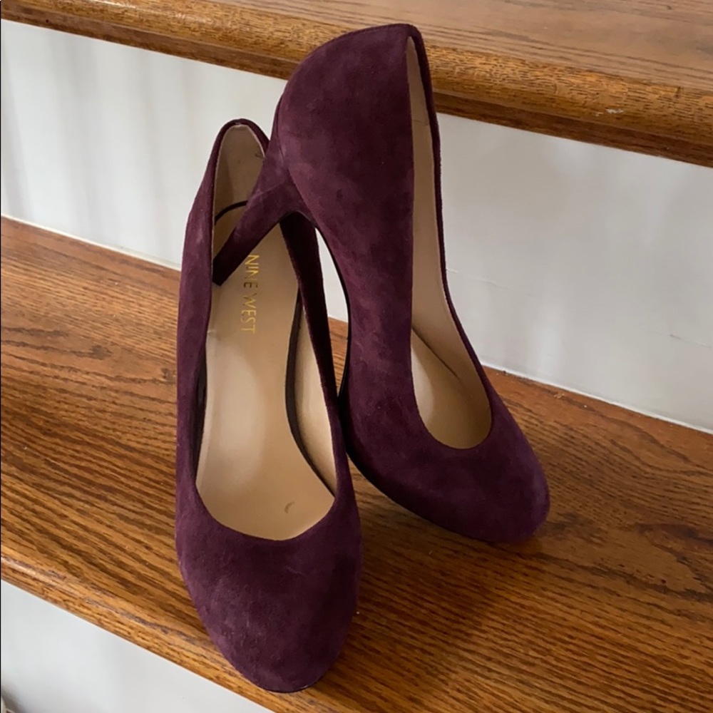 Nine West suede burgundy heels